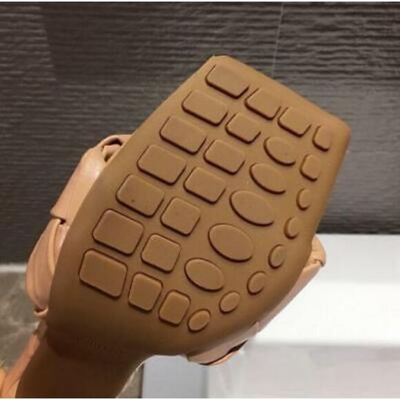 FAUX LEATHER BRAIDED HEELS SZ 7 - Picture 4 of 6